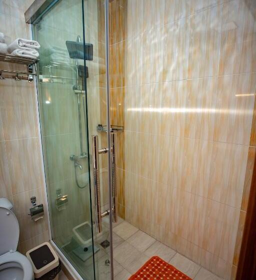 هتل Vatan Dushanbe