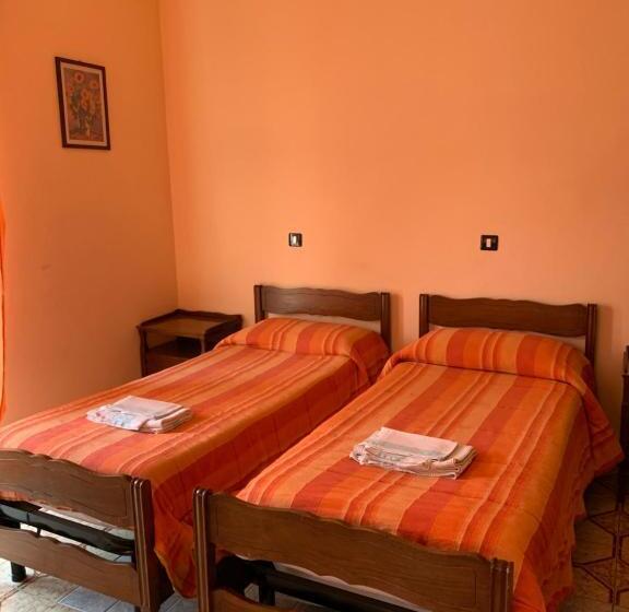 فندق Villa Carla