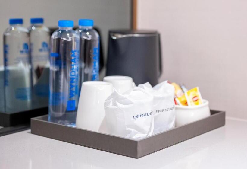 ホテル Wyndham Jomtien Pattaya