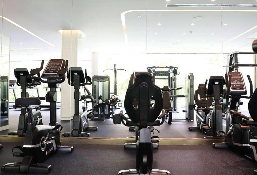 ホテル Wyndham Jomtien Pattaya