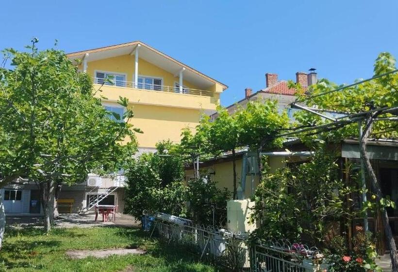 بنسيون стаи за гости росица