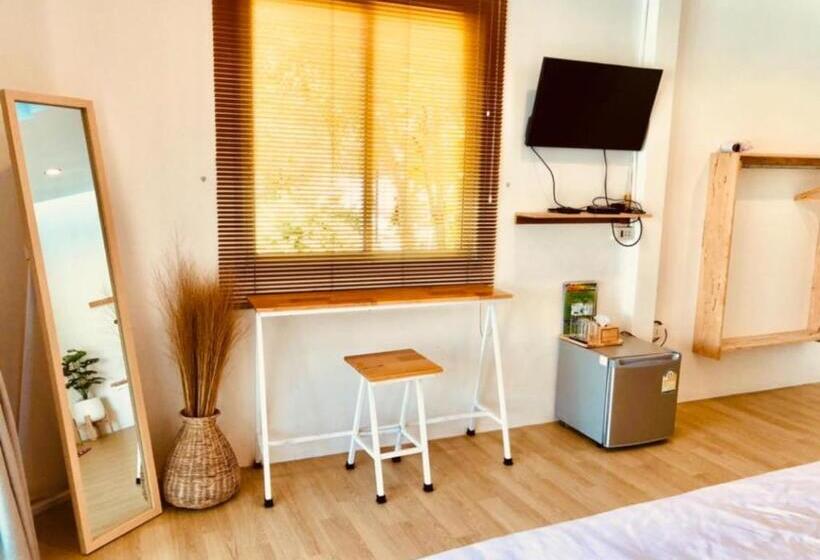 Пансион Baancaptainhook Pool Kohlarn