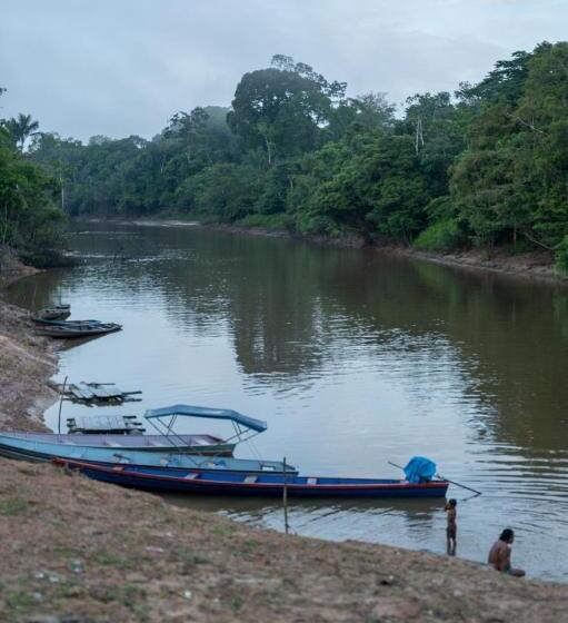 پانسیون Casa De Gune