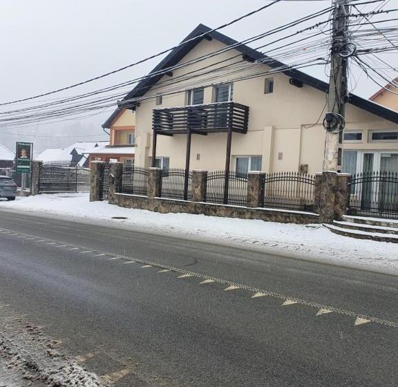 膳宿费 Casa Laurentiu