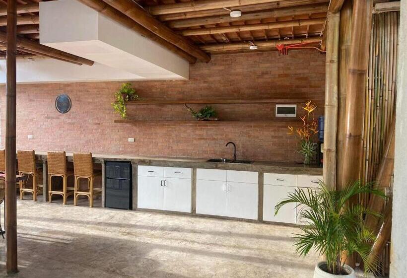 پانسیون Casetta Al Mare