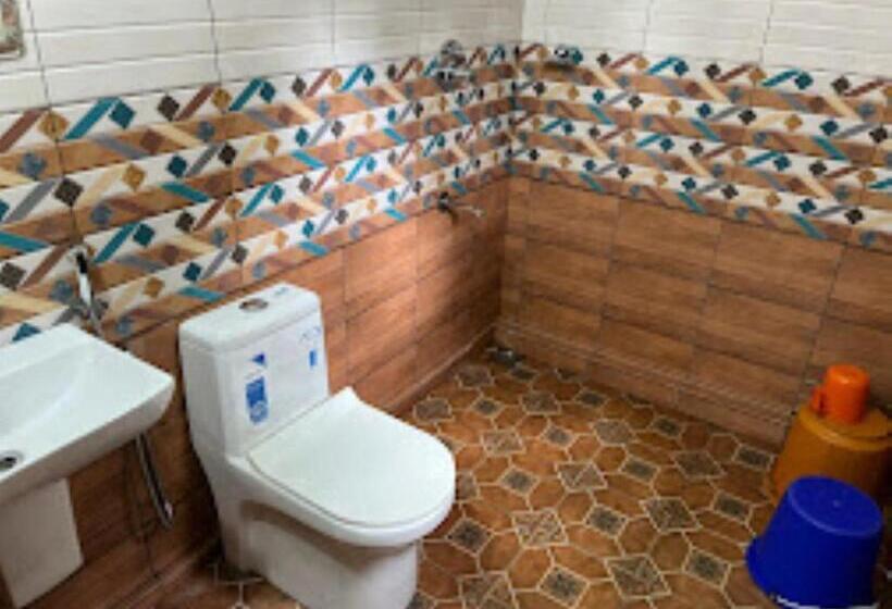 膳宿费 Dakshinakasi Guest House Kerala