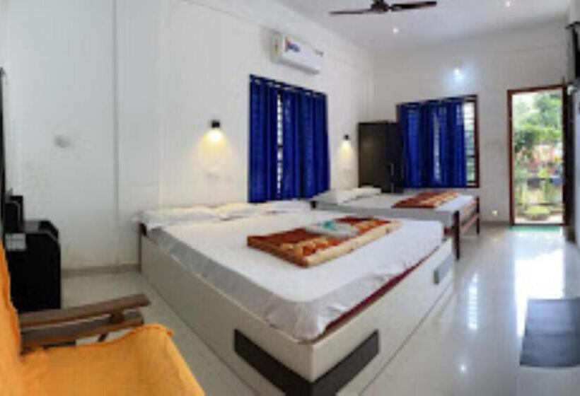 膳宿费 Dakshinakasi Guest House Kerala