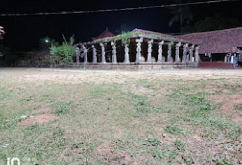 膳宿费 Dakshinakasi Guest House Kerala