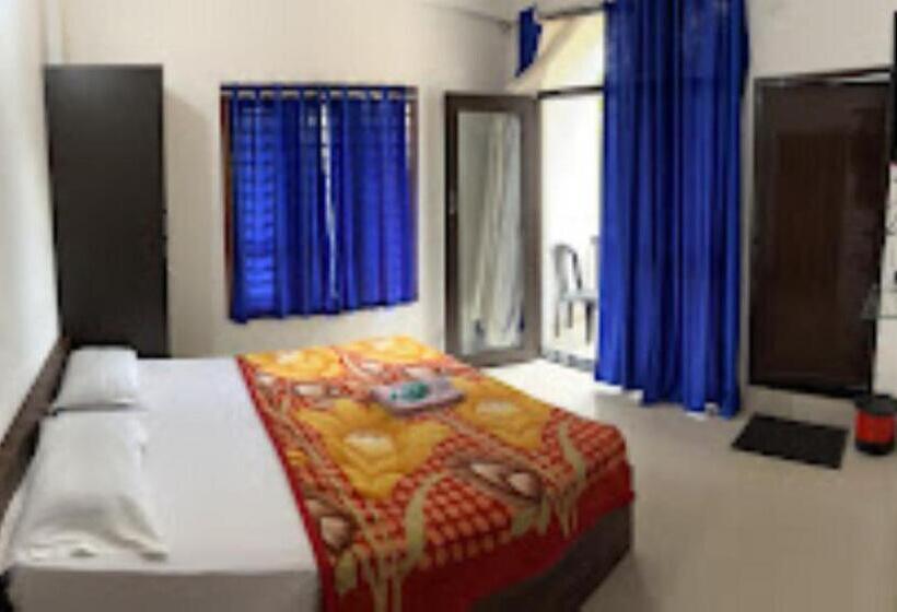 膳宿费 Dakshinakasi Guest House Kerala