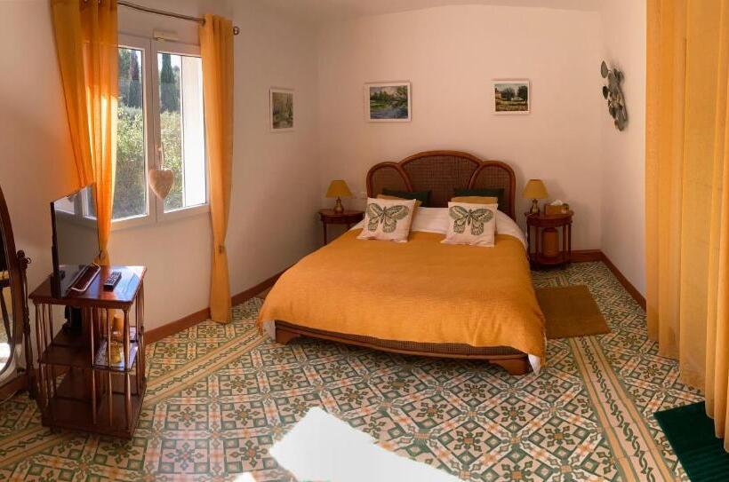 膳宿费 Domaine Des Lavarines