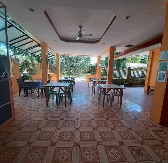 پانسیون Jessa S 5 Guests House