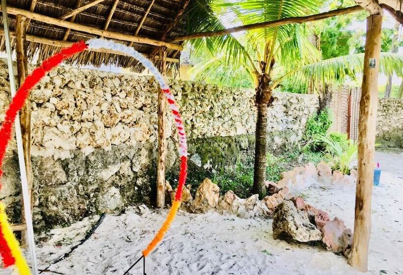 Пансион Kilimani Kizi Lodge