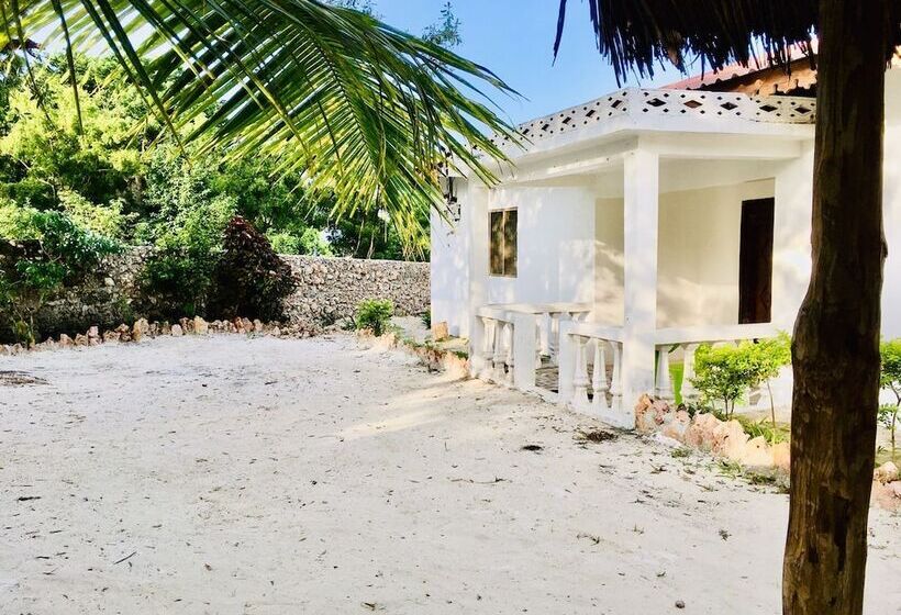 Пансион Kilimani Kizi Lodge