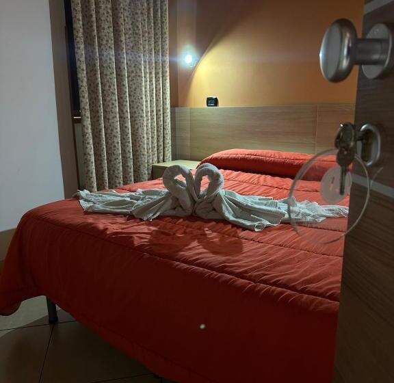 פנסיון Mandanici :borgo Marsalini 2.0