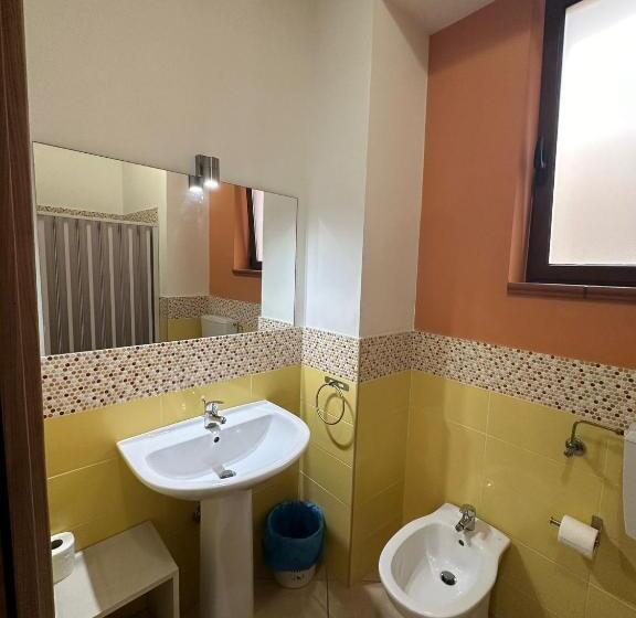 פנסיון Mandanici :borgo Marsalini 2.0