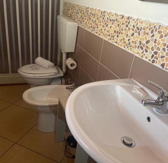 פנסיון Mandanici :borgo Marsalini 2.0