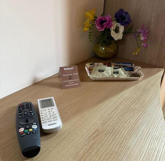 פנסיון Mandanici :borgo Marsalini 2.0