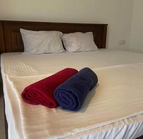 ペンション Mirissa Diamond Beach Villa