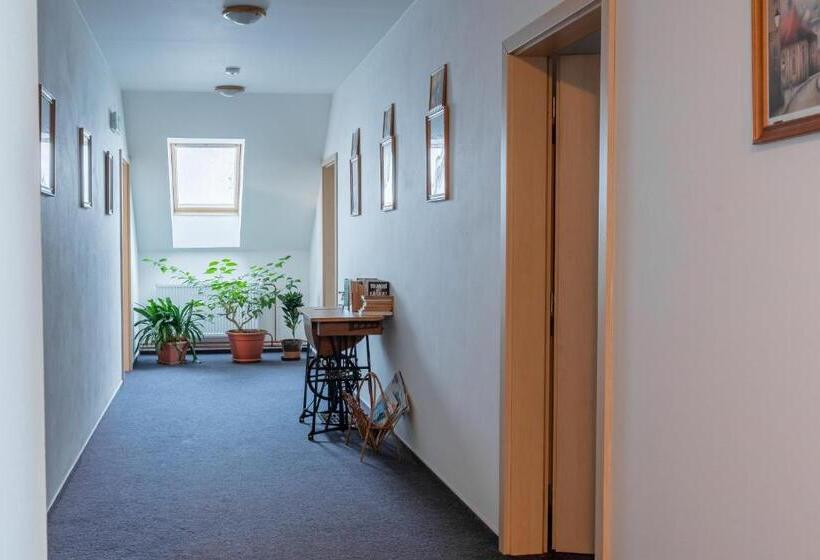 Panzió Penzion U Rybníka