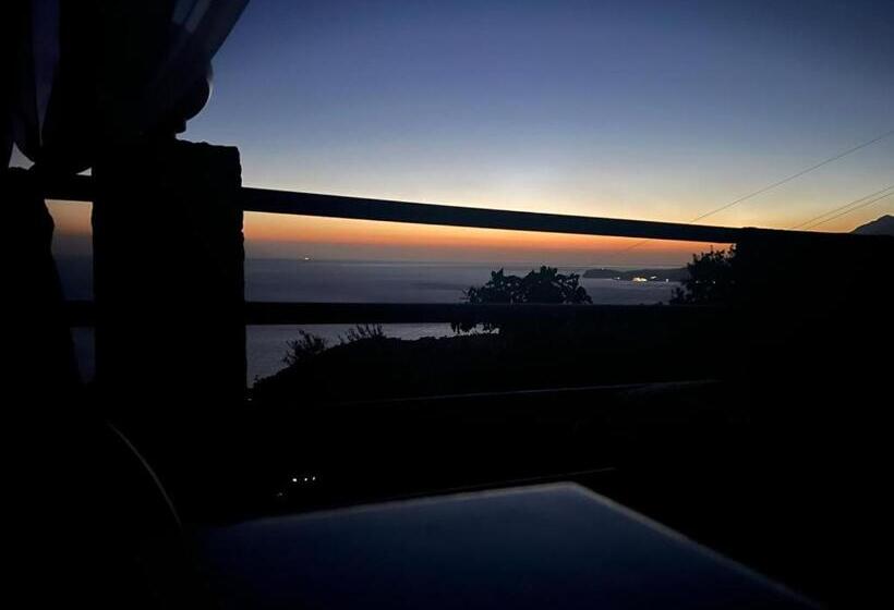 פנסיון Rooms To Let Spiropali