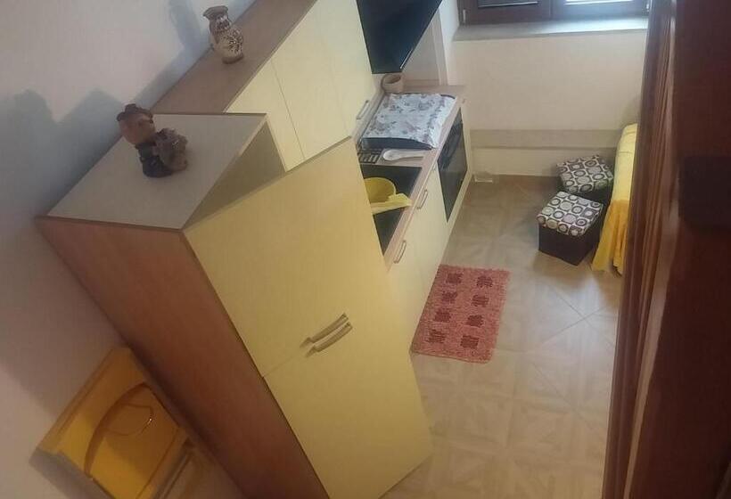 펜션 Sapri Holidays