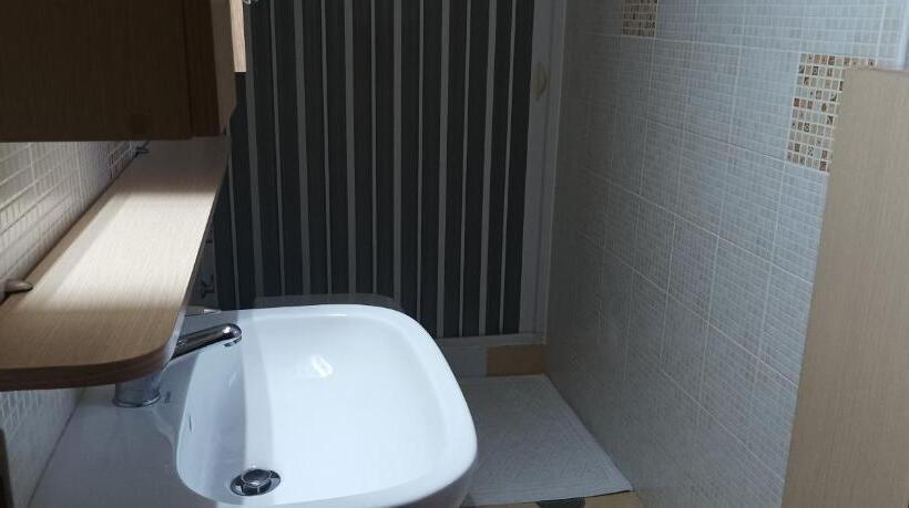 펜션 Sapri Holidays