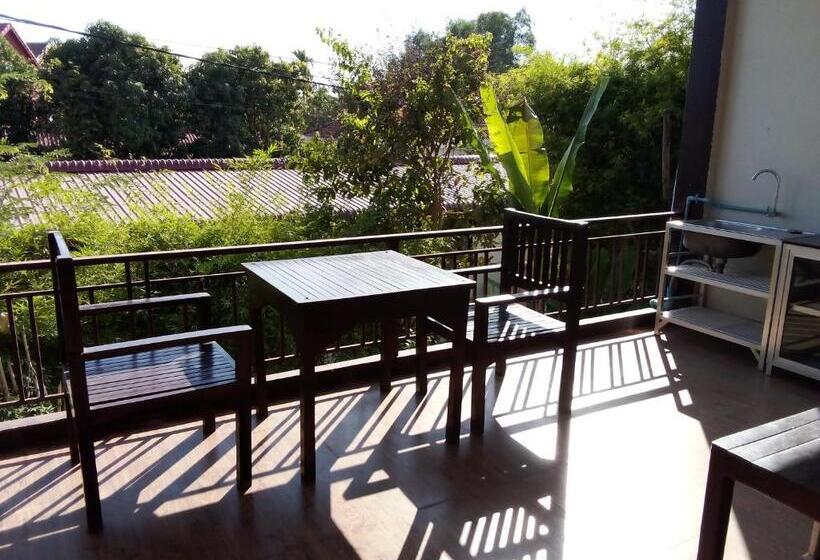 Пансион The Chill River Boutique Villa