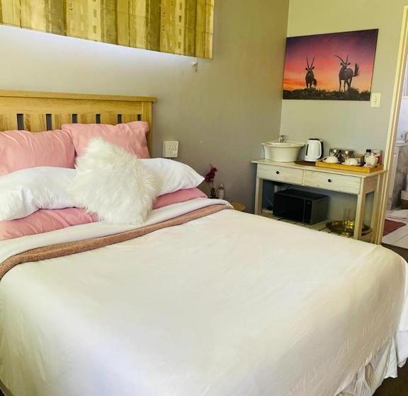 Пансион The M Pire Cottage