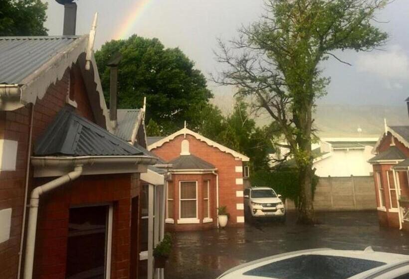 펜션 Tom S Place Guest House