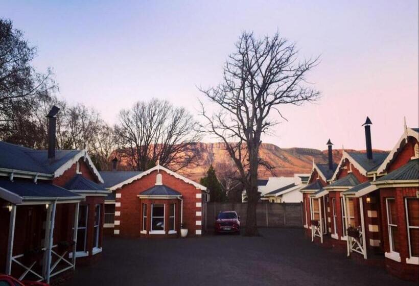 펜션 Tom S Place Guest House