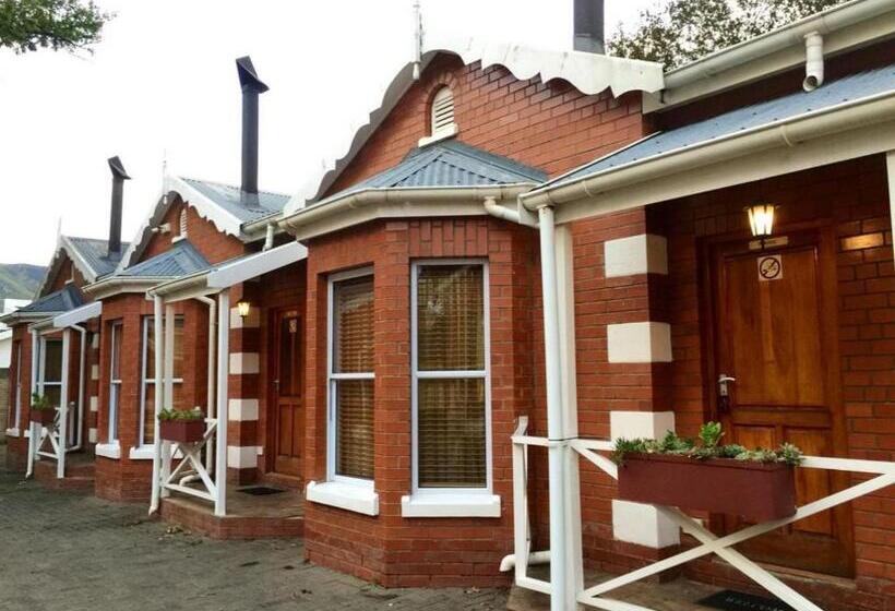 펜션 Tom S Place Guest House