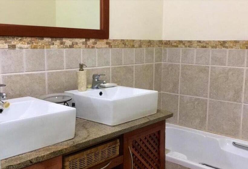 펜션 Tom S Place Guest House