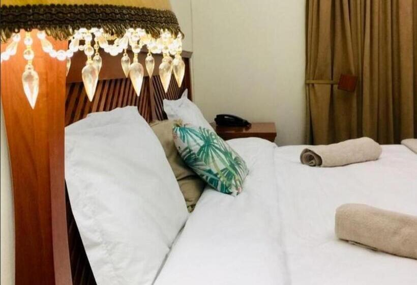 펜션 Tom S Place Guest House