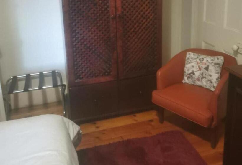 펜션 Tom S Place Guest House