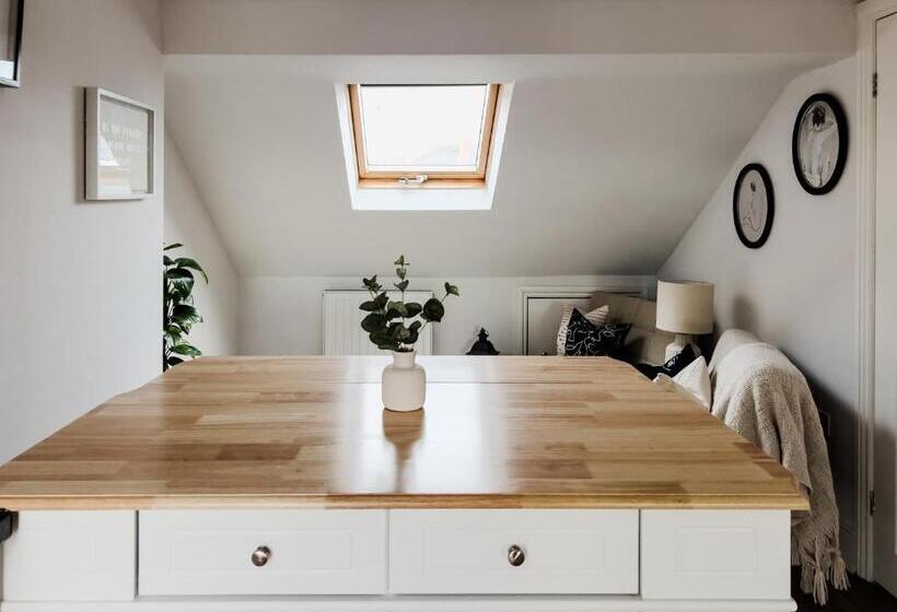 펜션 Whimsical Land