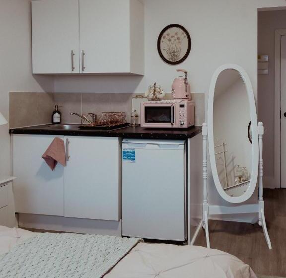 펜션 Whimsical Land