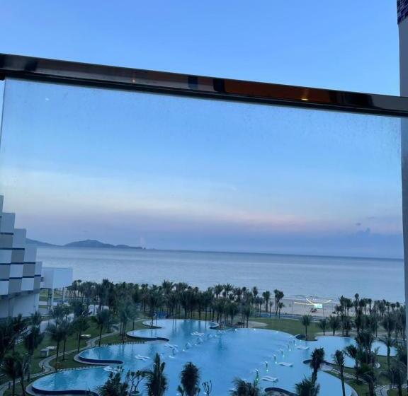 استراحتگاه Arena Cam Ranh Sea View