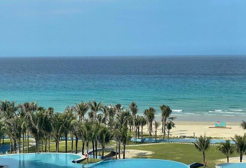 استراحتگاه Arena Cam Ranh Sea View