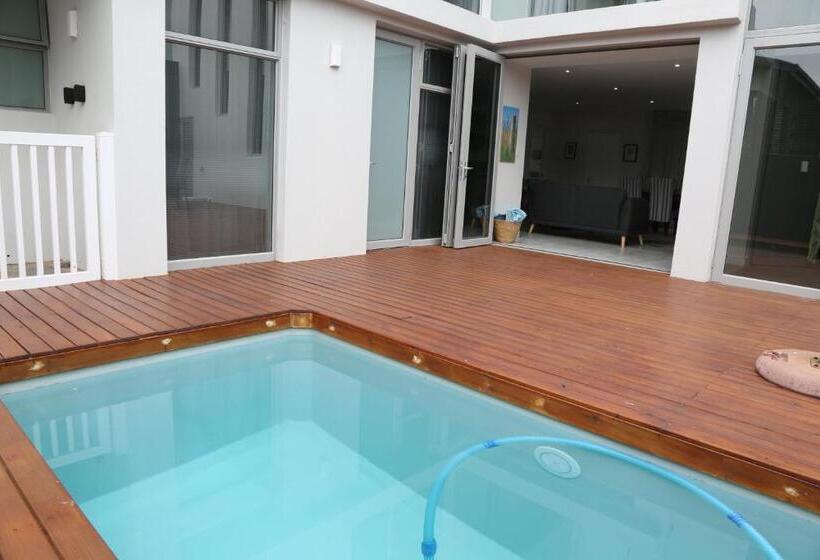 منتجع Dandelion Lodge At Pinnacle Point Golf Estate