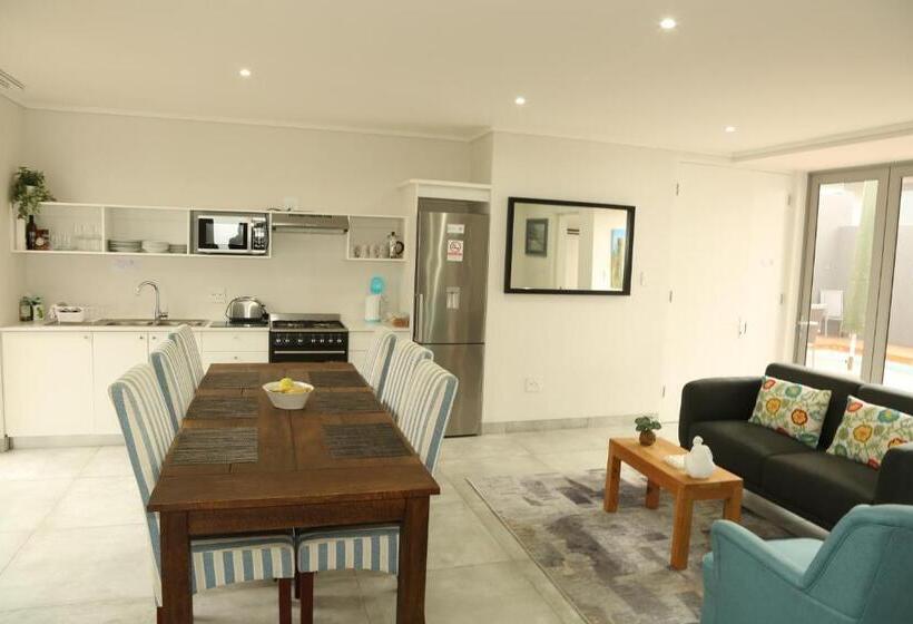 منتجع Dandelion Lodge At Pinnacle Point Golf Estate