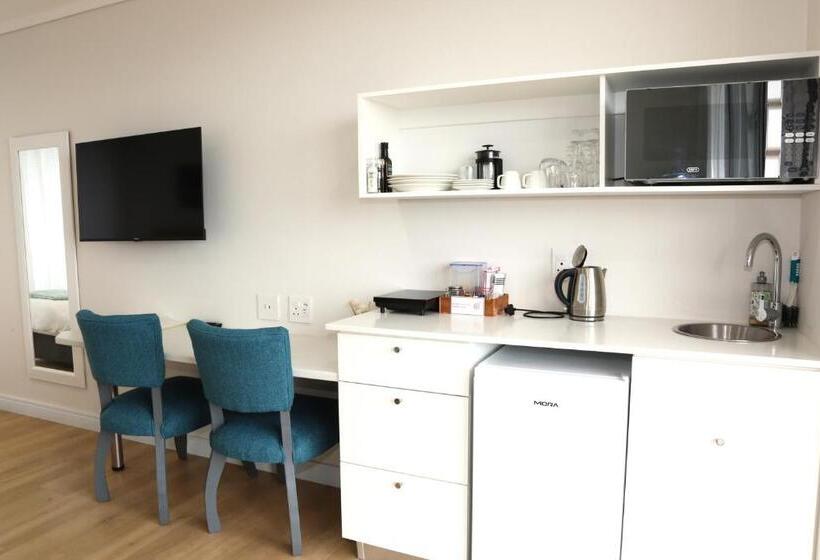 منتجع Dandelion Lodge At Pinnacle Point Golf Estate