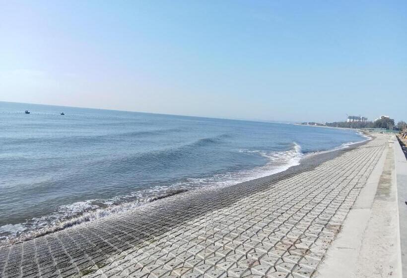 استراحتگاه Biển Ngọc Homstay