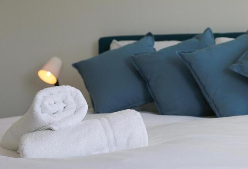 Self Service En Suite Rooms By Property Promise