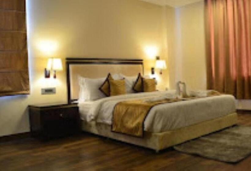 The Legend Hotel, Prayagraj