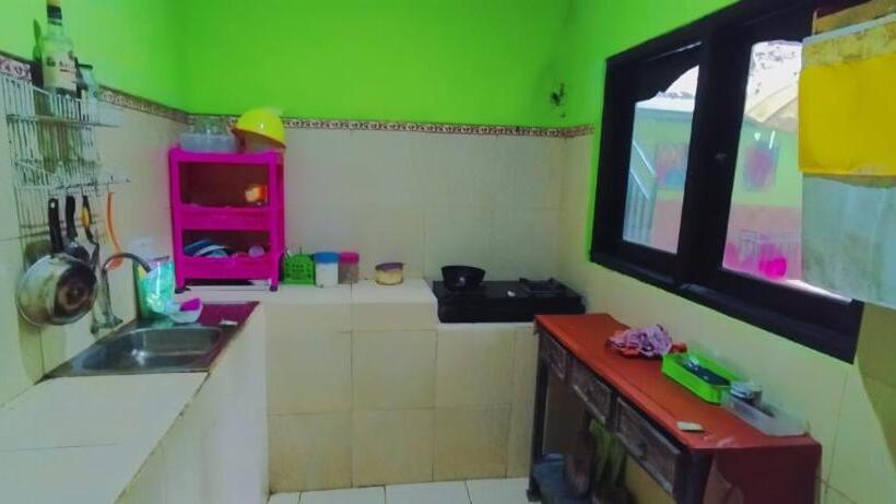 הוסטל Greenview Backpacker Inn