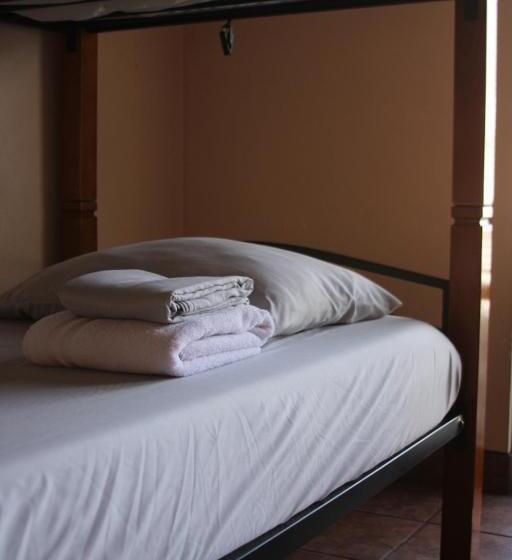 Ashland Commons Hostel