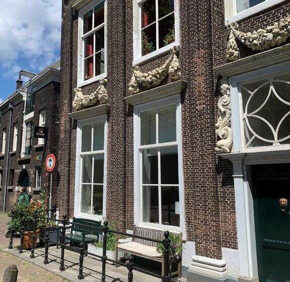 B&b Cleyn Cruysenborgh 1531