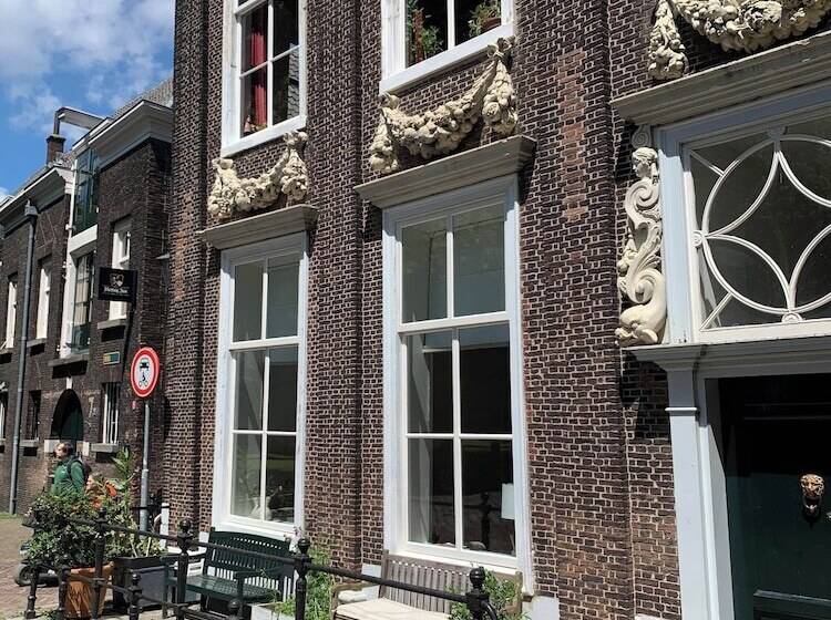 B&b Cleyn Cruysenborgh 1531