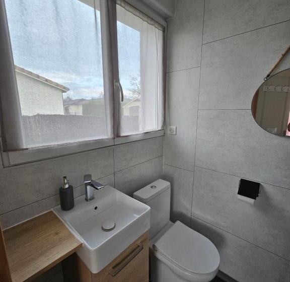 צימר Chambre Indépendante, Privée Climatisée Avec Parking