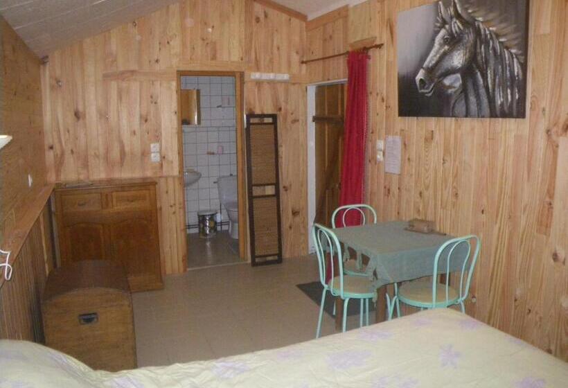 مبيت وإفطار Chambre Triple Du Grand Sapin